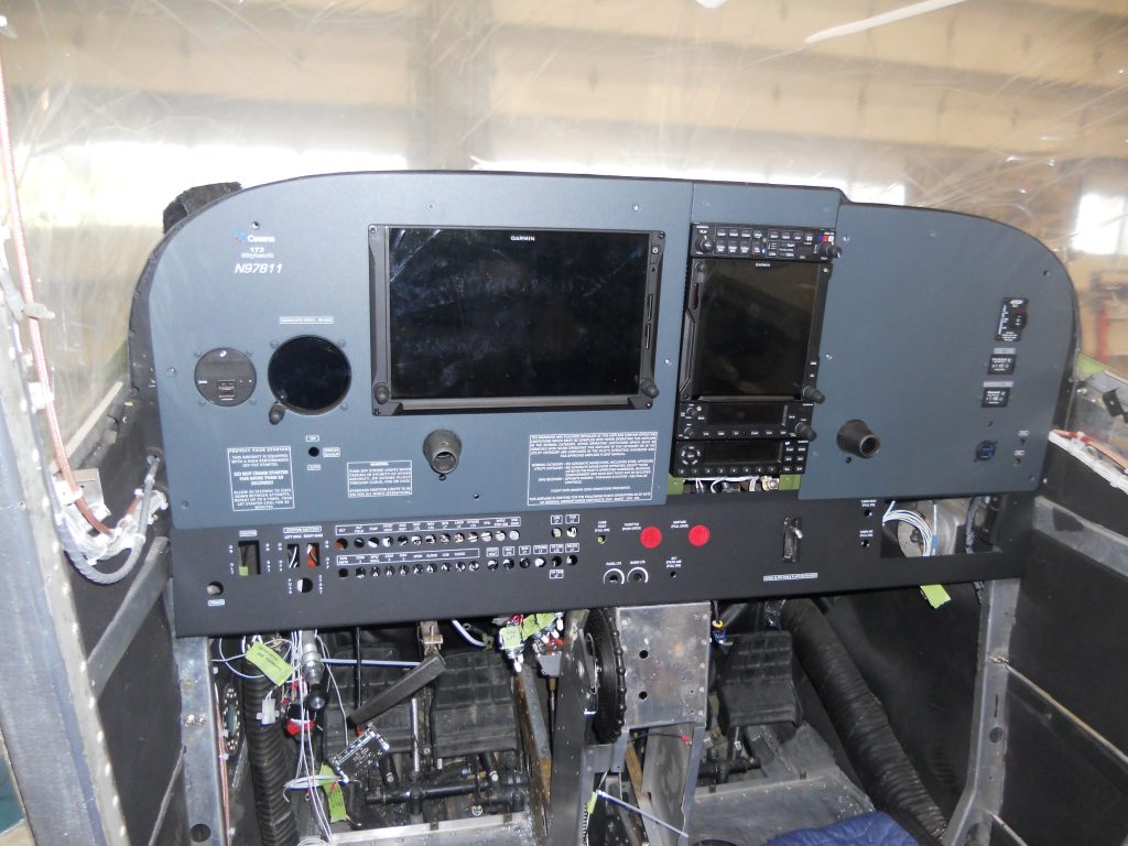 The New Instrument Panel, Lower Switch Panel, and Equipment in the Cessna 172