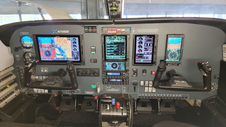 The New Panel With the G500 TXi Touchscreen Displays